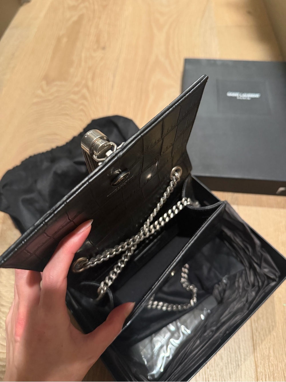 Saint Laurent Black Croc-Embossed Kate Tassel Chain Shoulder Bag - Picture 4 of 5
